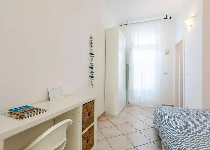 Casetta Front Apartment *